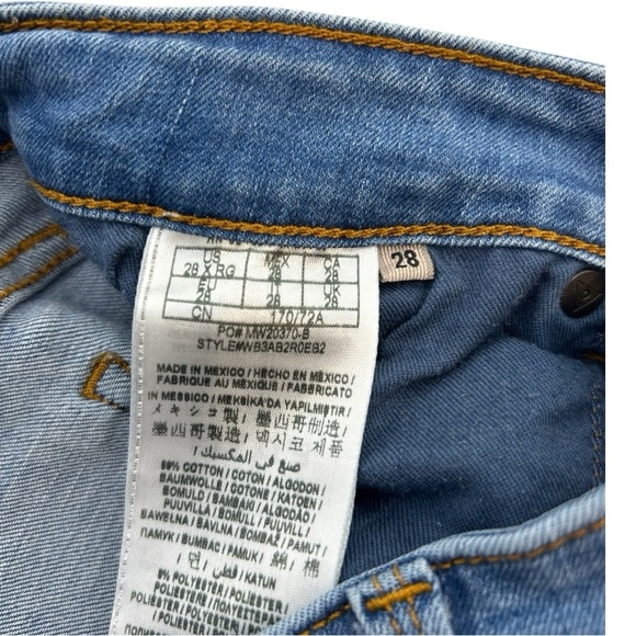 Guess Jeans Power Skinny Low rise Distressed Jean Sz 28 - Picture 3 of 4